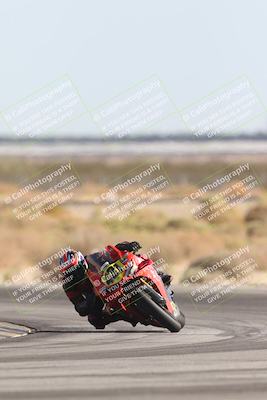 media/Oct-31-2025-CVMA Friday Practice (Fri) [[e9defcbea4]]/2-Racer 1 Practice/Session 6 (Turn 4)/